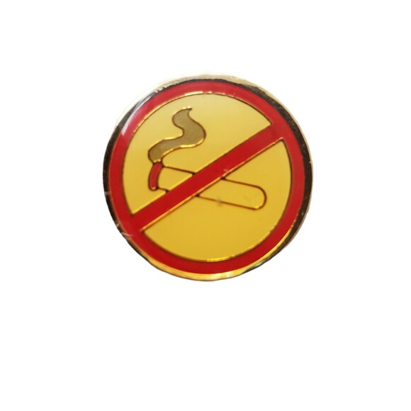 NO SMOKING Vintage Button Pin Enamel Badge Brooch 1/2" Crossed Out Cigarette - Picture 3 of 3